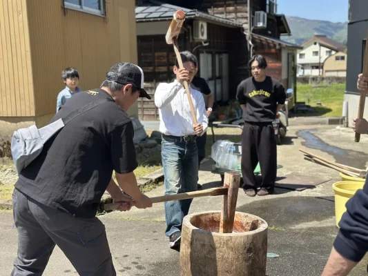 竹治郎しめ縄プロジェクト技能研修！の写真